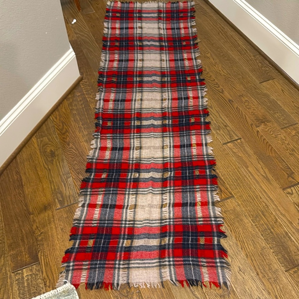 Plaid scarf